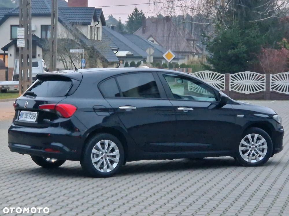 Fiat Tipo 1.4 16V Easy - 16