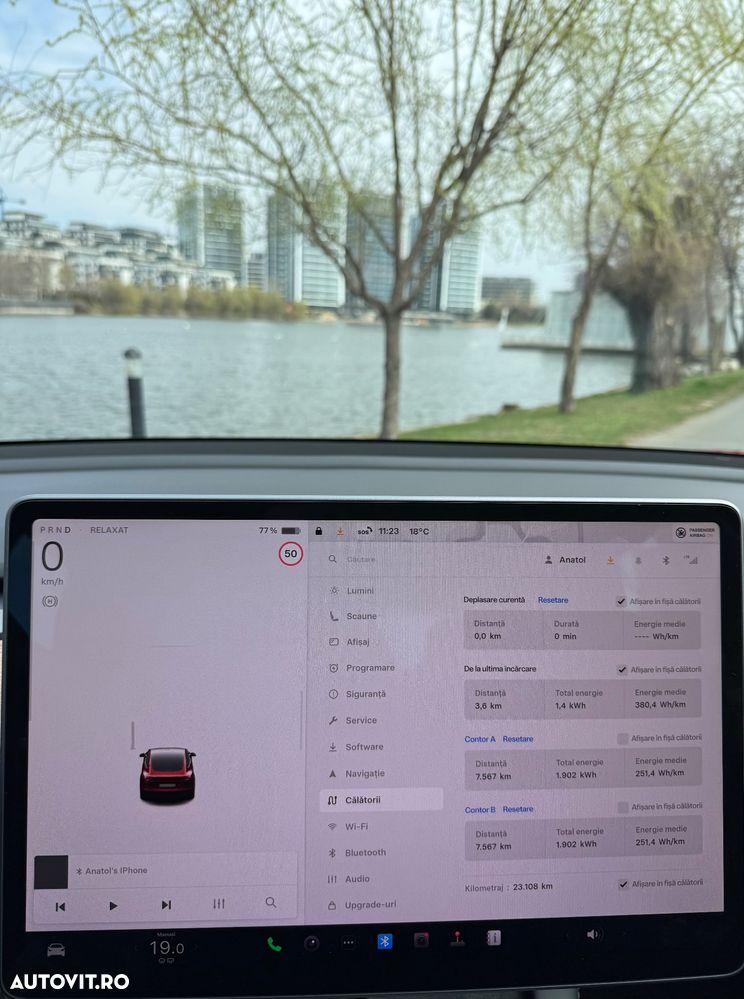 Tesla Model 3 - 9