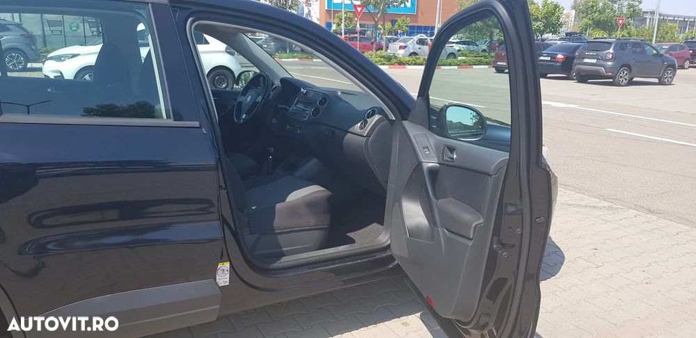 Volkswagen Tiguan 2.0 TDI CR DPF 4Motion Track&Field - 5