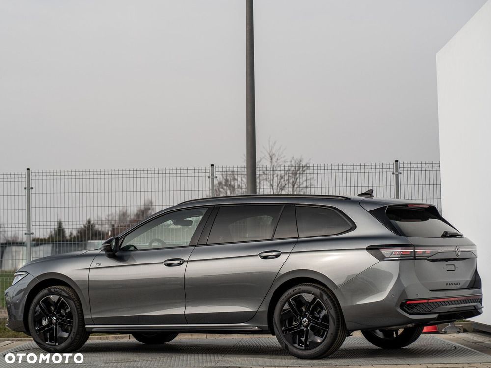 Volkswagen Passat - 3
