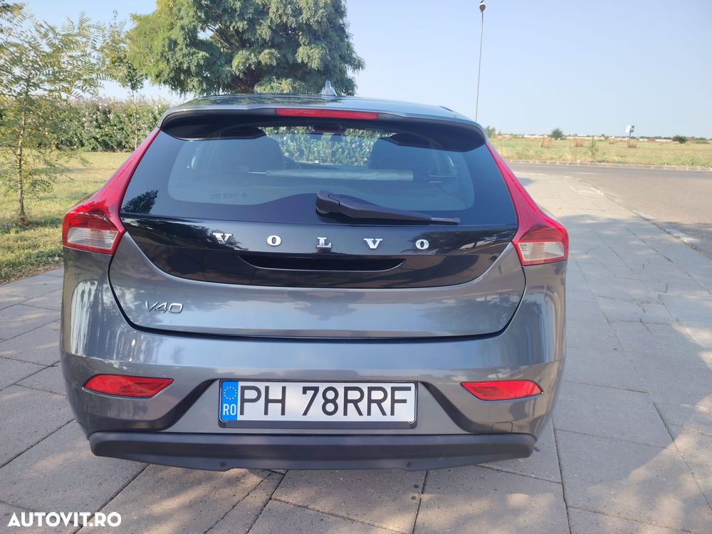Volvo V40 D2 Aut. Kinetic - 5