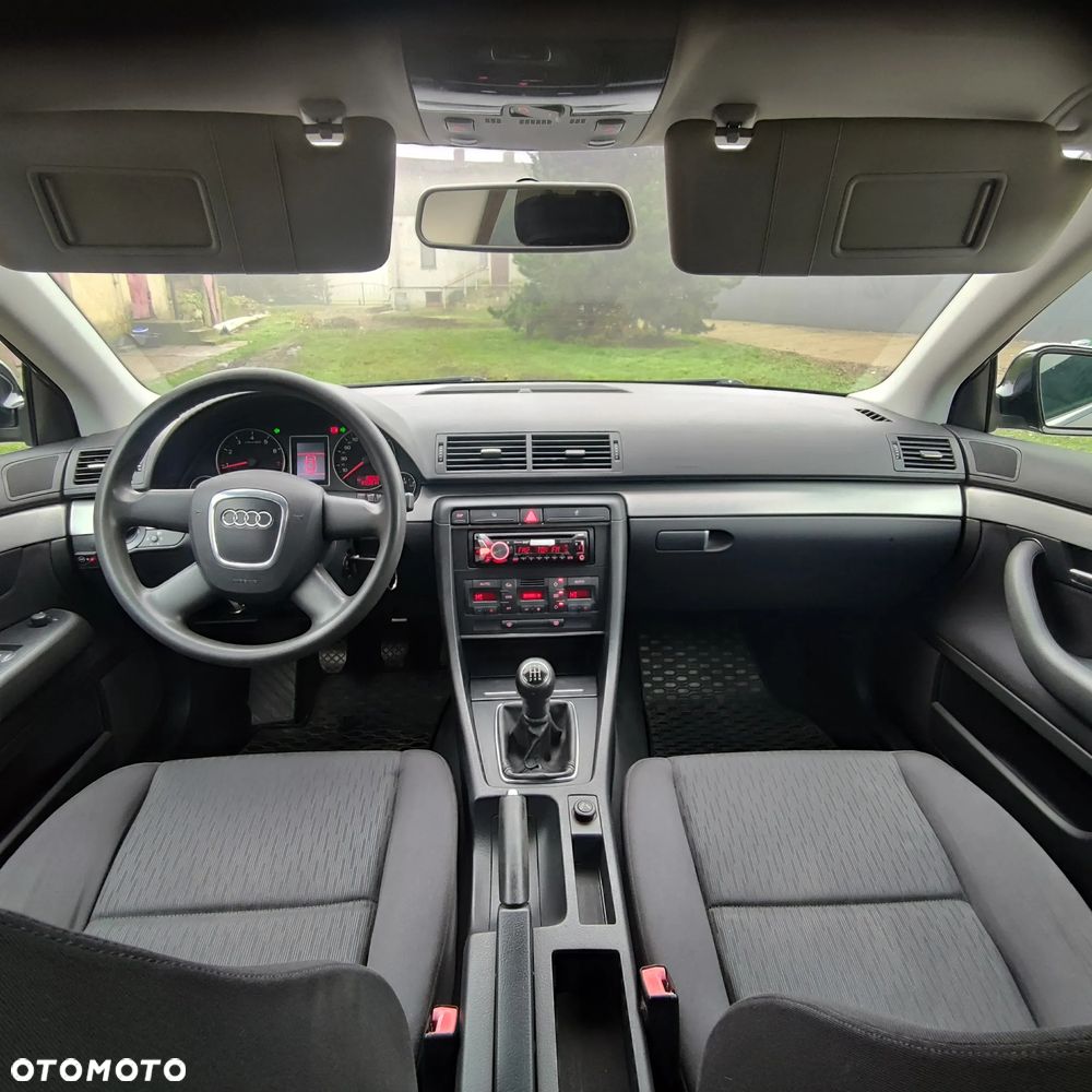 Audi A4 Avant 1.6 - 18