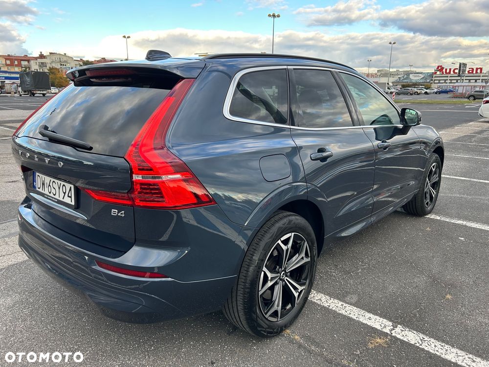 Volvo XC 60 T4 Momentum Pro - 12