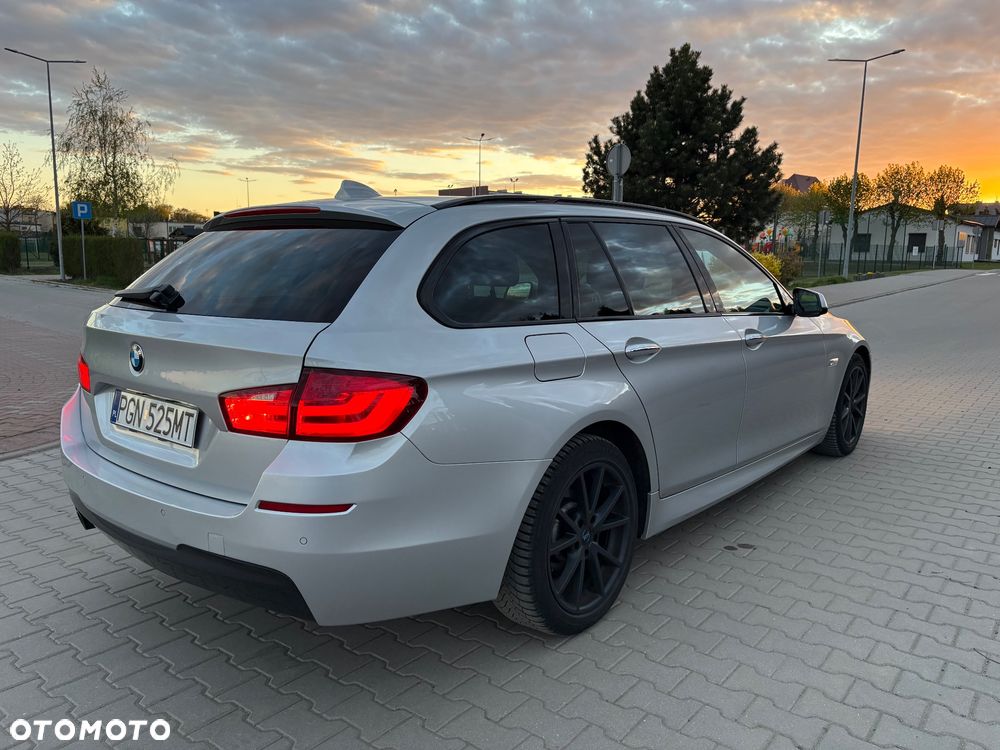 BMW Seria 5 525d Sport-Aut Modern Line - 5