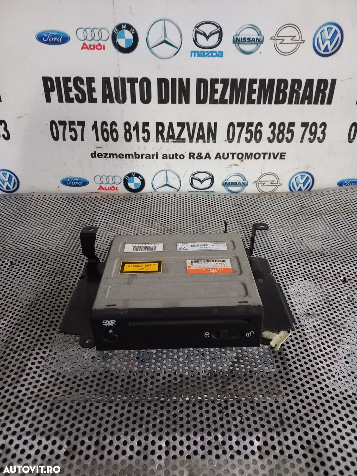 Unitate Magazie Cd Navigatie Gps Land Rover Range Rover Sport L320 Discovery 3/4 Cod 462100-8318 An 2005-2006-2007-2008-2009-2010-2011-2012 - Dezmembrari Arad - 4