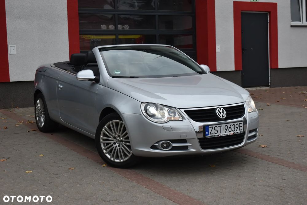 Volkswagen Eos - 32