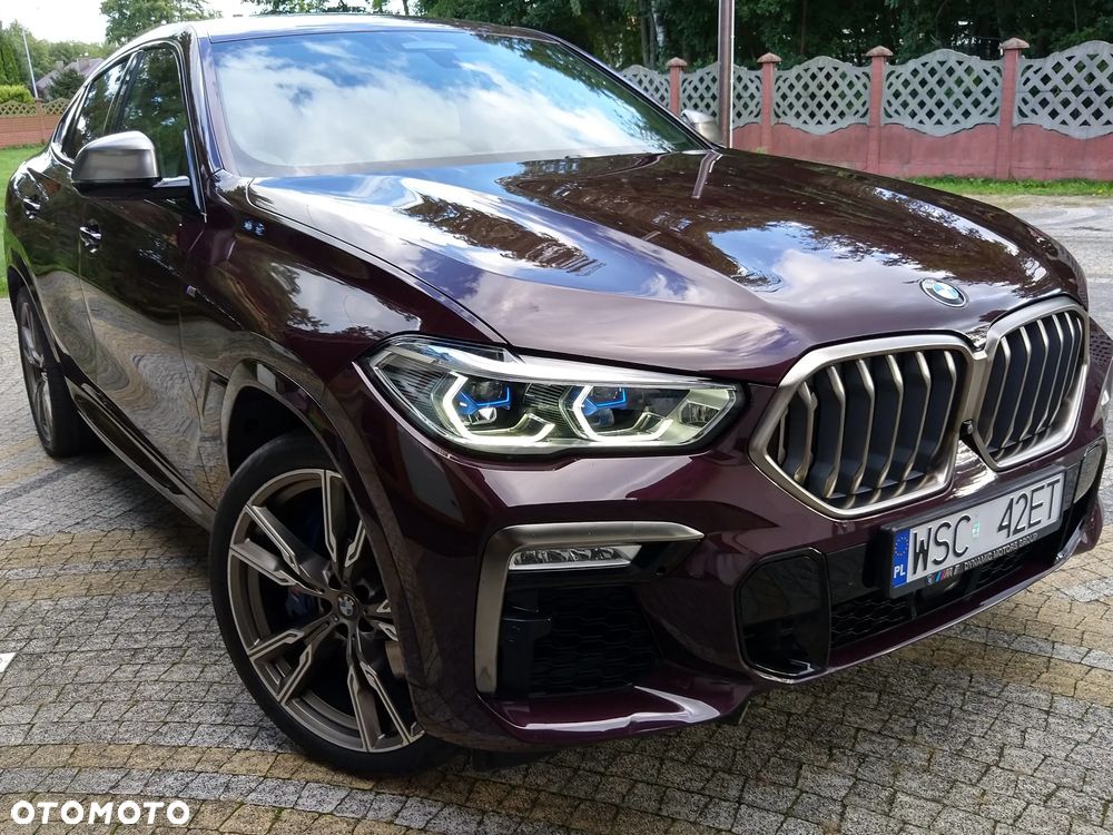 BMW X6 xDrive40d mHEV - 23