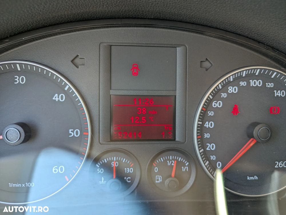 Volkswagen Jetta - 10