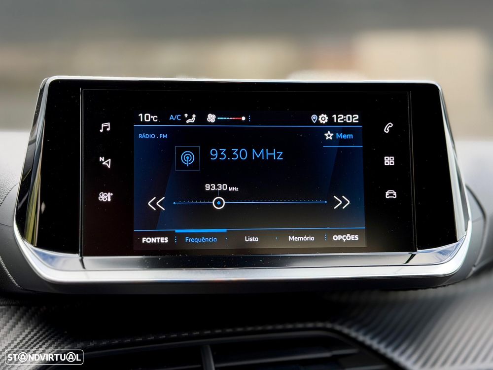 Peugeot 208 1.2 PureTech Allure Pack - 29