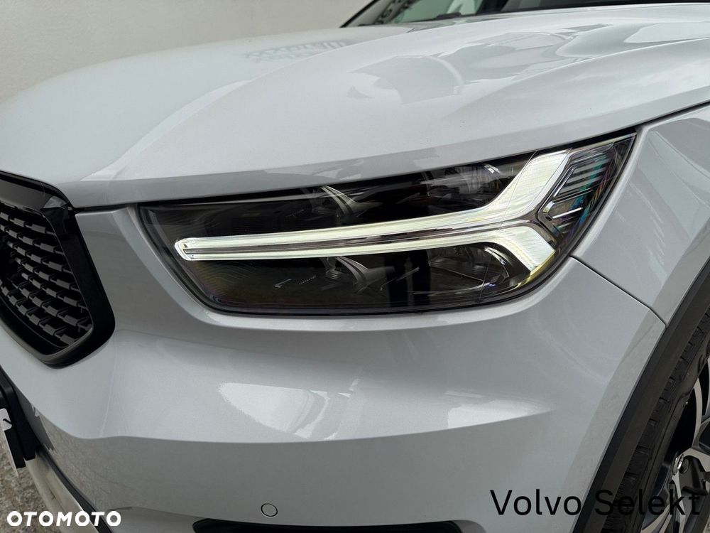 Volvo XC 40 - 30