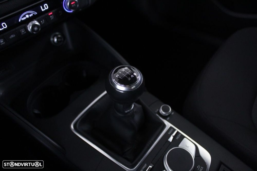 Audi A3 Sportback 30 TDI - 31