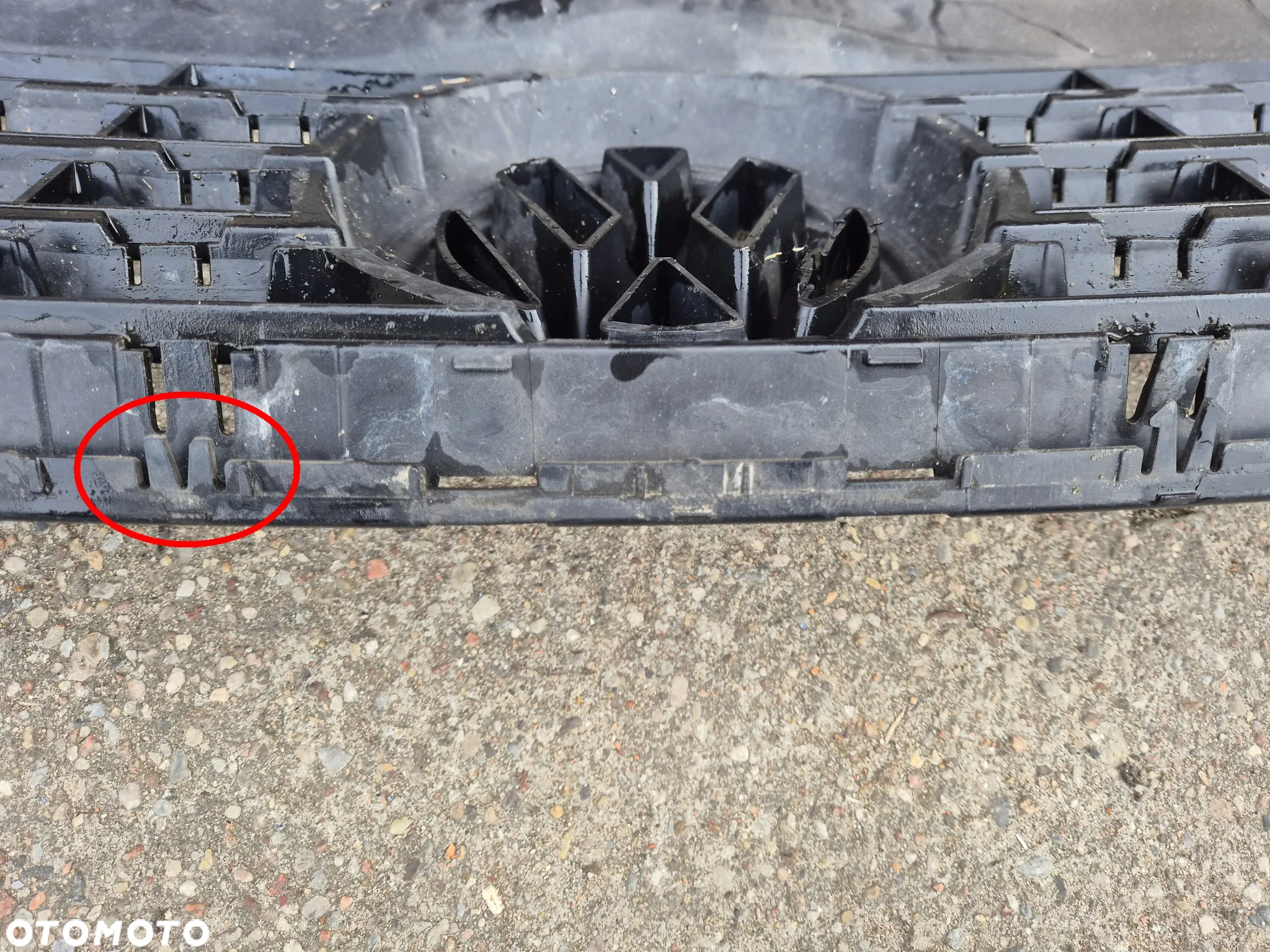 VW Transporter T5 03- grill atrapa chłodnicy Multivan Caravelle 7H - 3