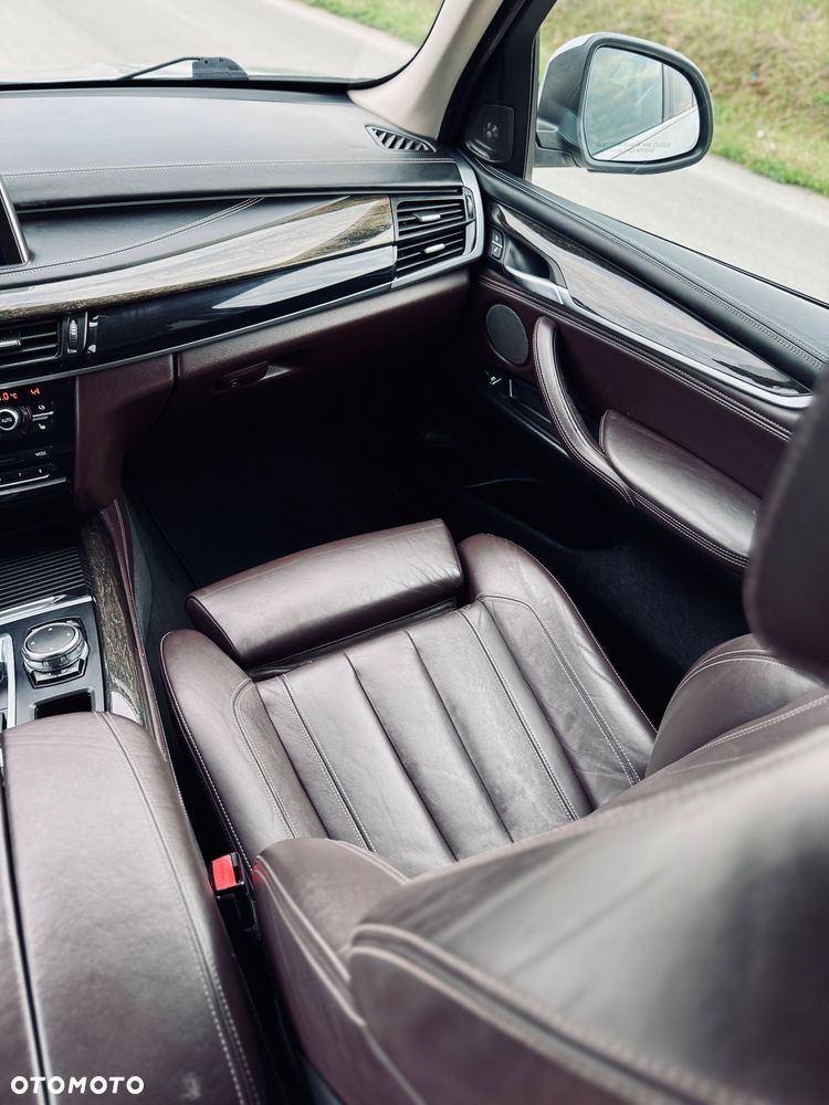 BMW X5 3.5i xDrive - 25