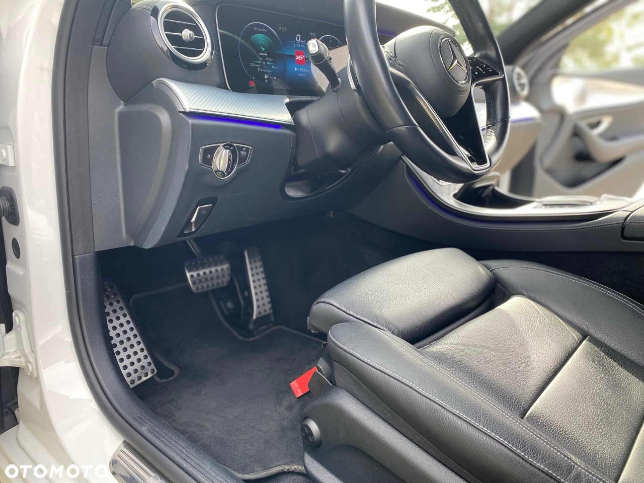 Mercedes-Benz Klasa E 300 de PHEV Avantgarde 9G-Tronic - 8