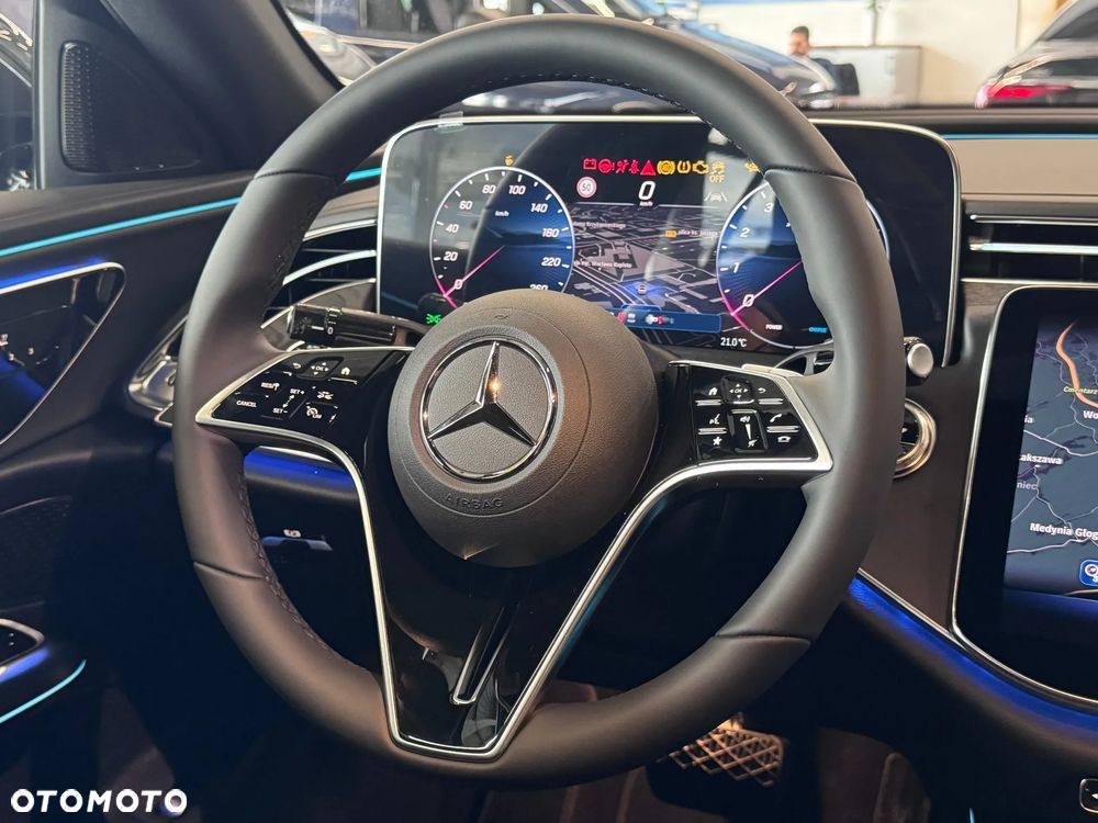 Mercedes-Benz Klasa E 200 mHEV 4-Matic AMG 9G-Tronic - 14