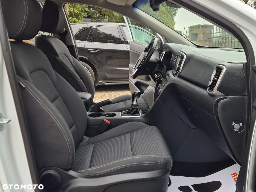 Kia Sportage 1.6 GDI 2WD Black Edition - 22