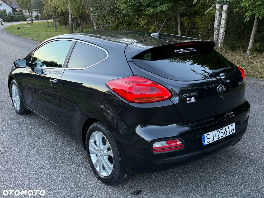 Kia ProCeed 1.4 XL - 12