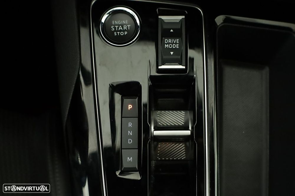 Peugeot 3008 1.2 PureTech GT EAT8 - 14
