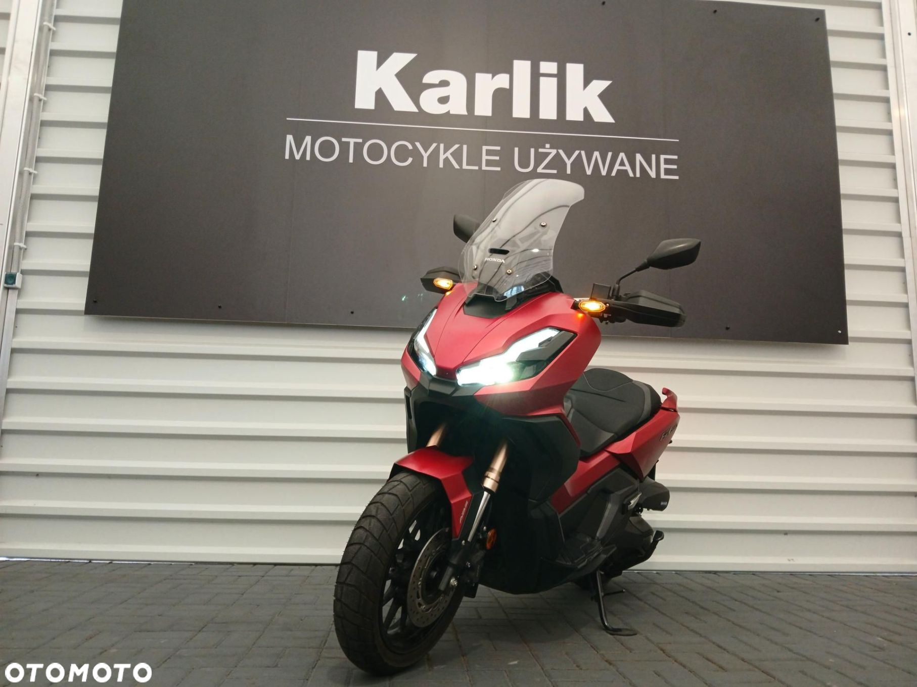 Honda ADV350 - 8