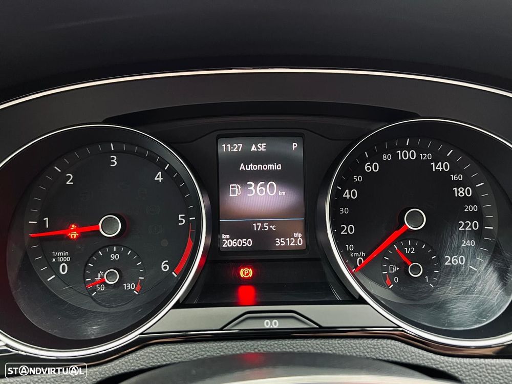 VW Passat 2.0 TDI Highline DSG - 19