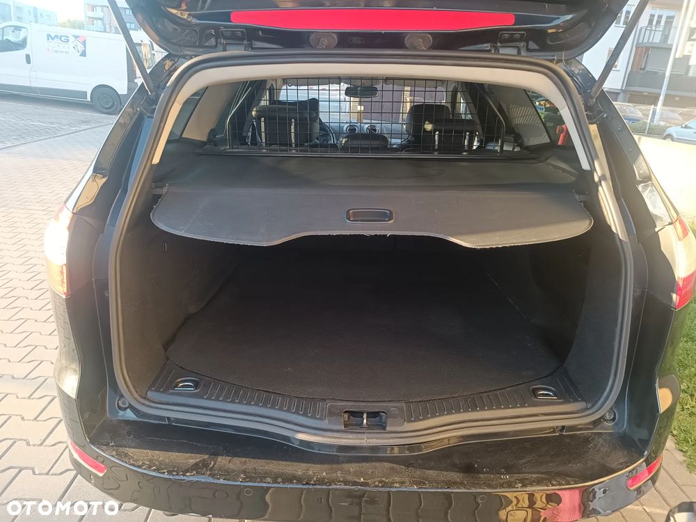 Ford Mondeo 2.0 TDCi Titanium - 15