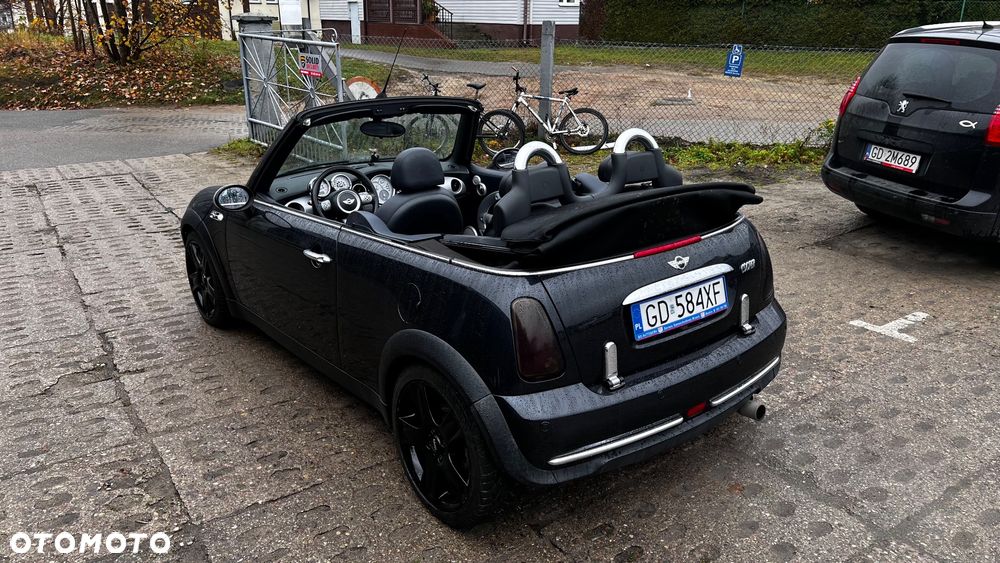 MINI Cooper Sidewalk - 13