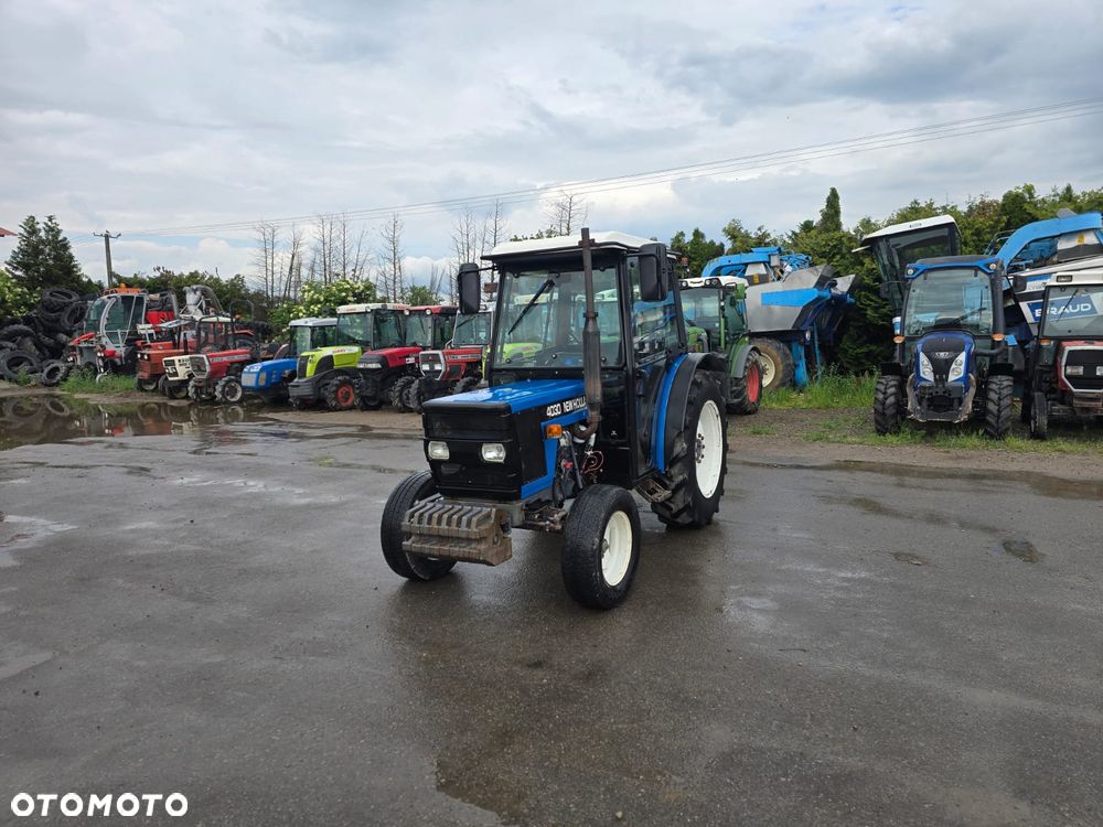 New Holland 4030 - 3