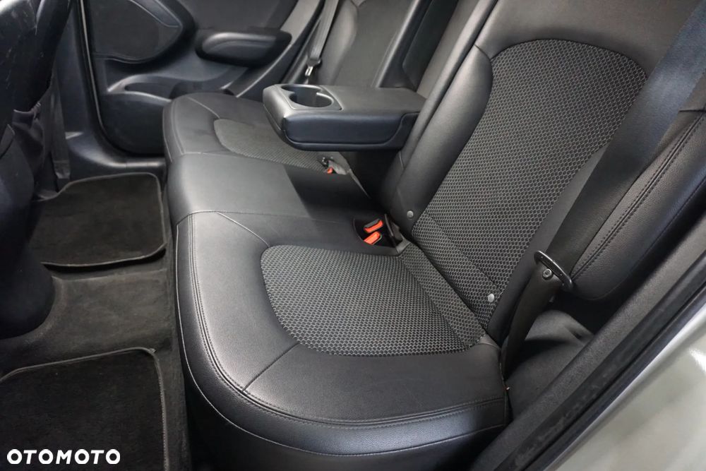 Hyundai ix35 2.0 4WD Automatik Style - 38
