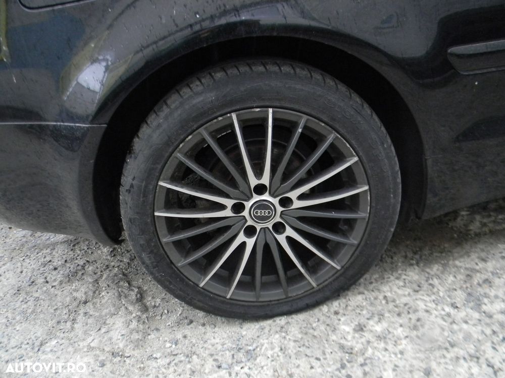 Dezmembrari  Audi A4 Cabriolet (8H, B6, B7)  2002  > 2009 2.5 TDI Mot - 22