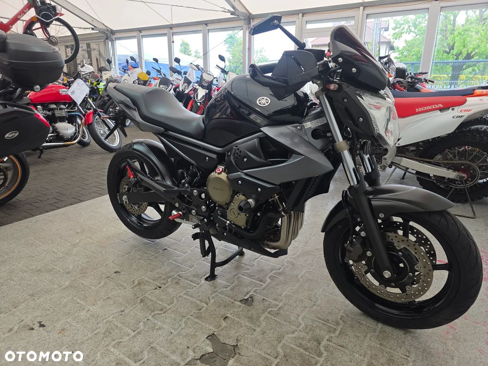 Yamaha XJ - 26