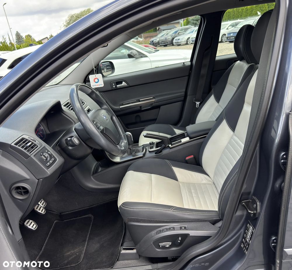 Volvo V50 T5 R-Design Summum - 17