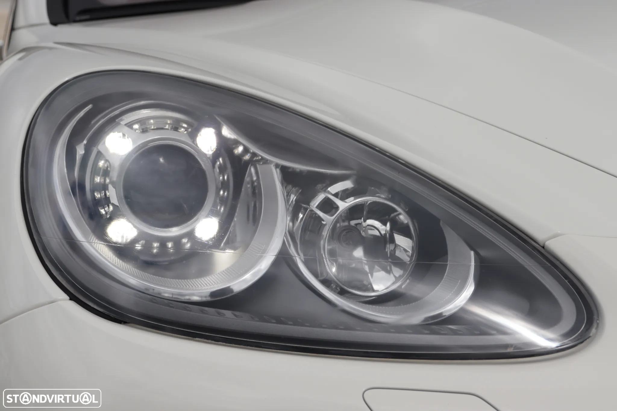 Porsche Cayenne Turbo - 6