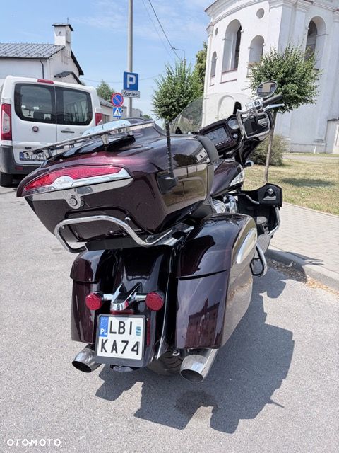 Indian Roadmaster - 4