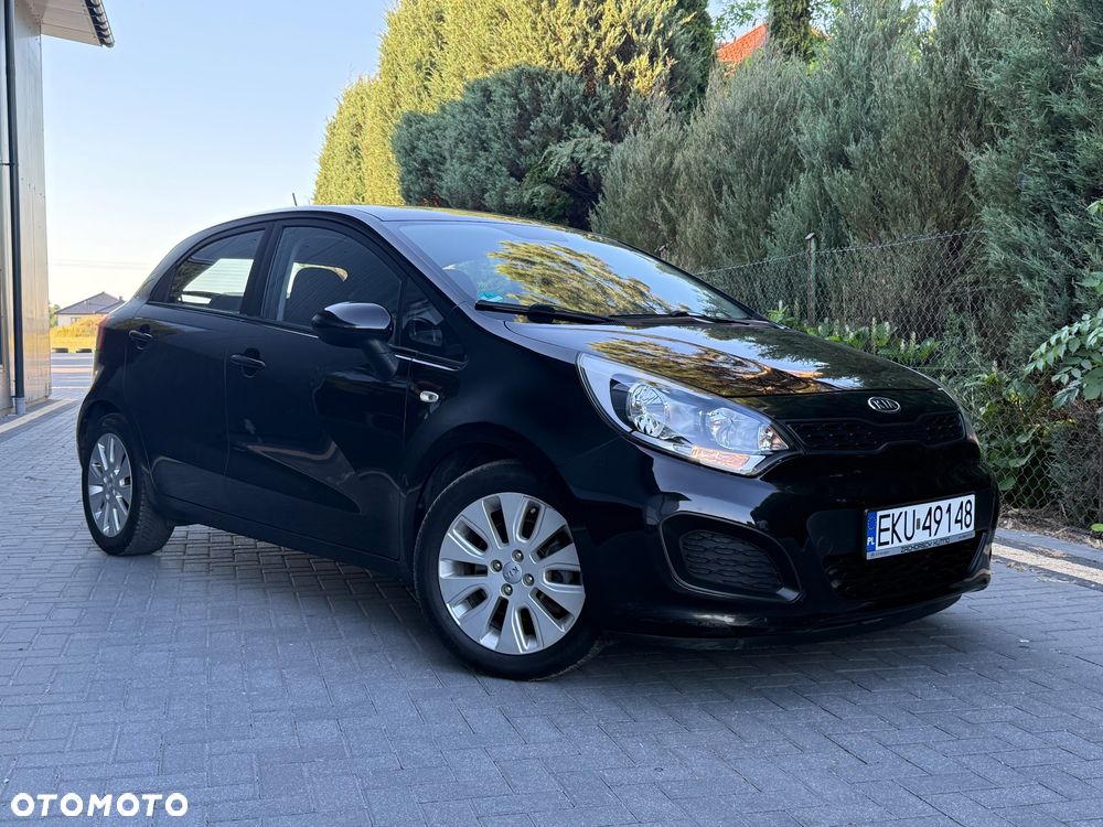 Kia Rio 1.2 Attract - 10