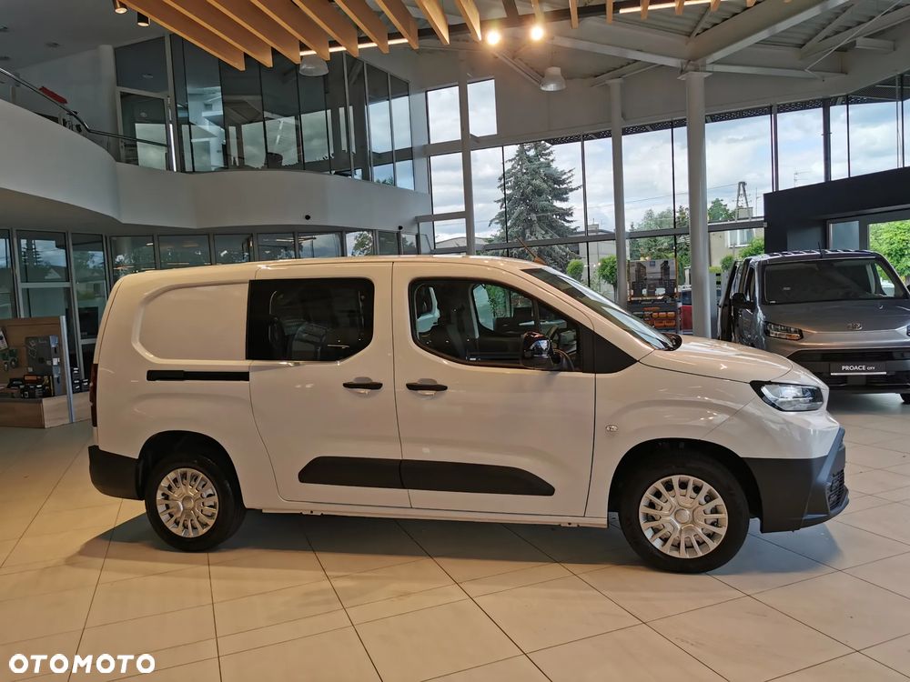 Toyota PROACE CITY - 15