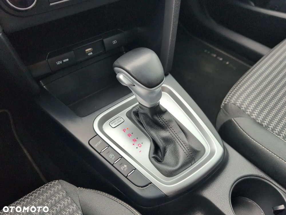 Kia XCeed 1.5 T-GDI M DCT - 17