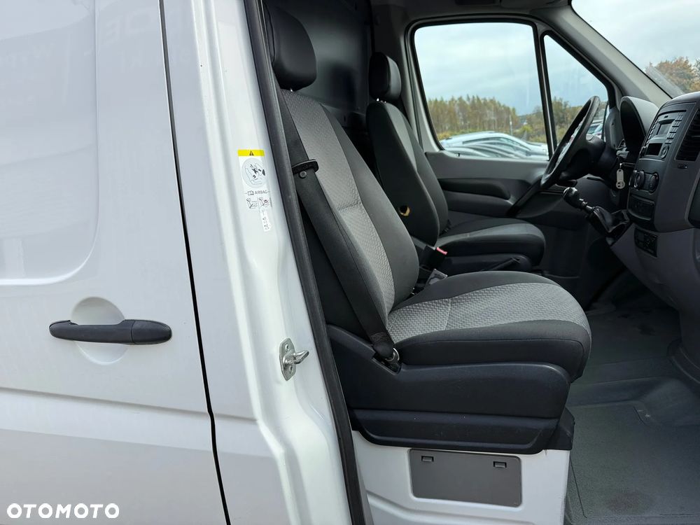 Volkswagen Crafter - 22