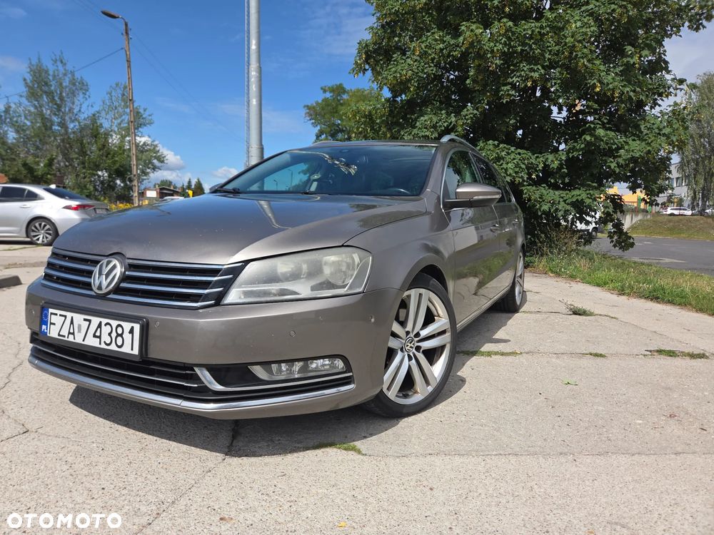 Volkswagen Passat 2.0 TDI DPF DSG R-Line Edition - 11