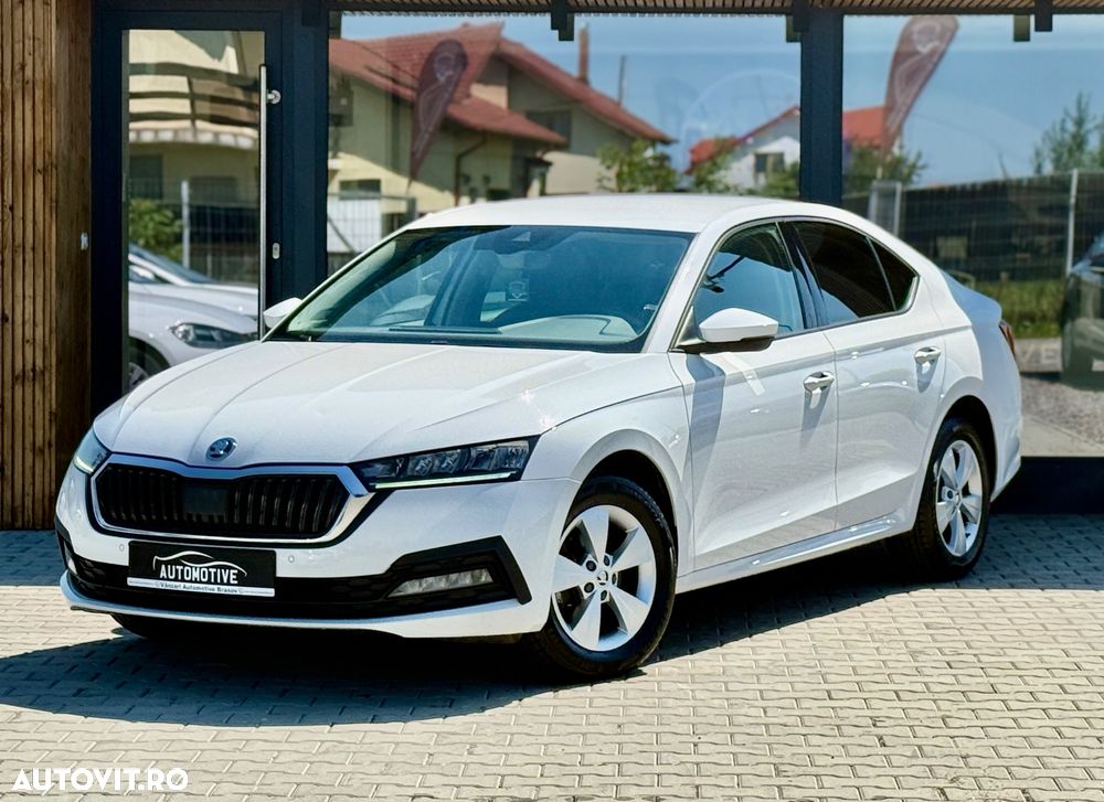 Skoda Octavia Combi 2.0 TDI Ambition - 1