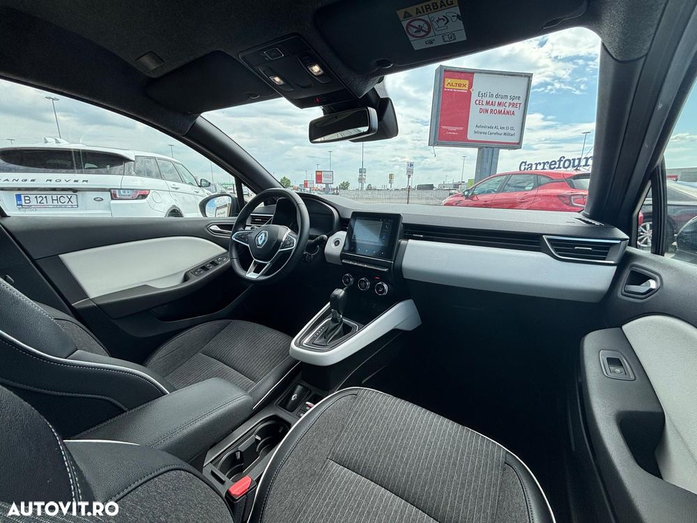 Renault Clio V TCe 90 CVT Techno - 9