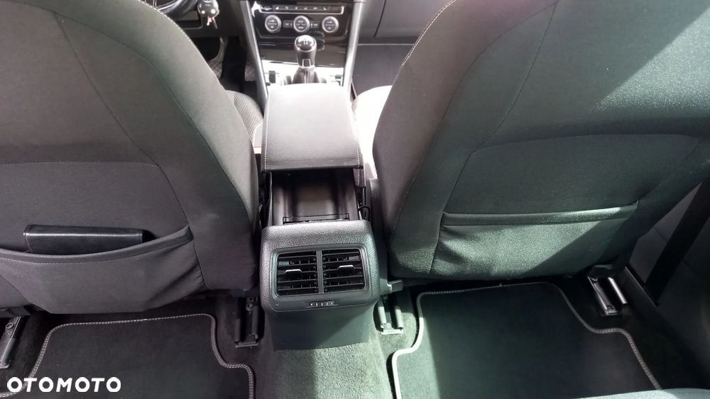 Volkswagen Golf 1.6 TDI BlueMotion Trendline - 27