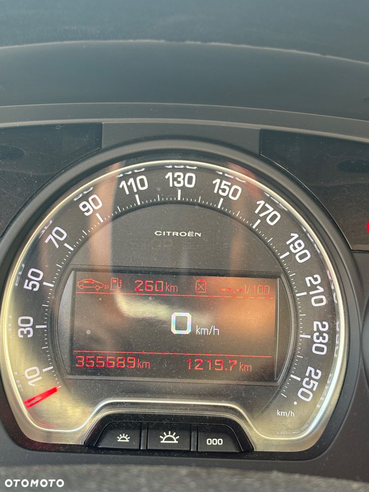 Citroën C5 2.0 HDi Exclusive - 24