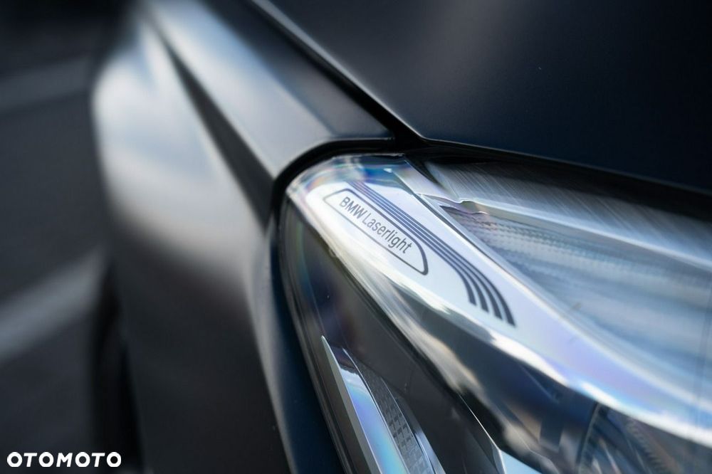 BMW Seria 7 M760Li xDrive - 14