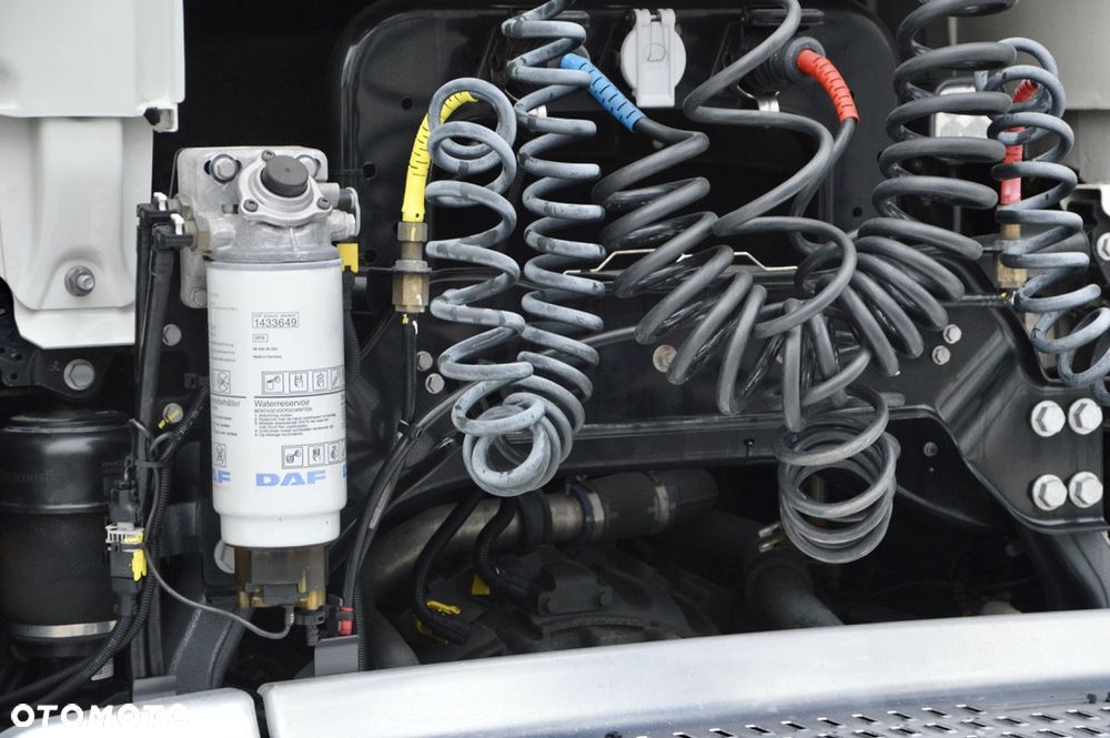 DAF XF 480 ZF INTARDER / KLIMA POSTOJOWA / FULL LED / TRĄBY / KONTRAKT SERWISOWY - 19