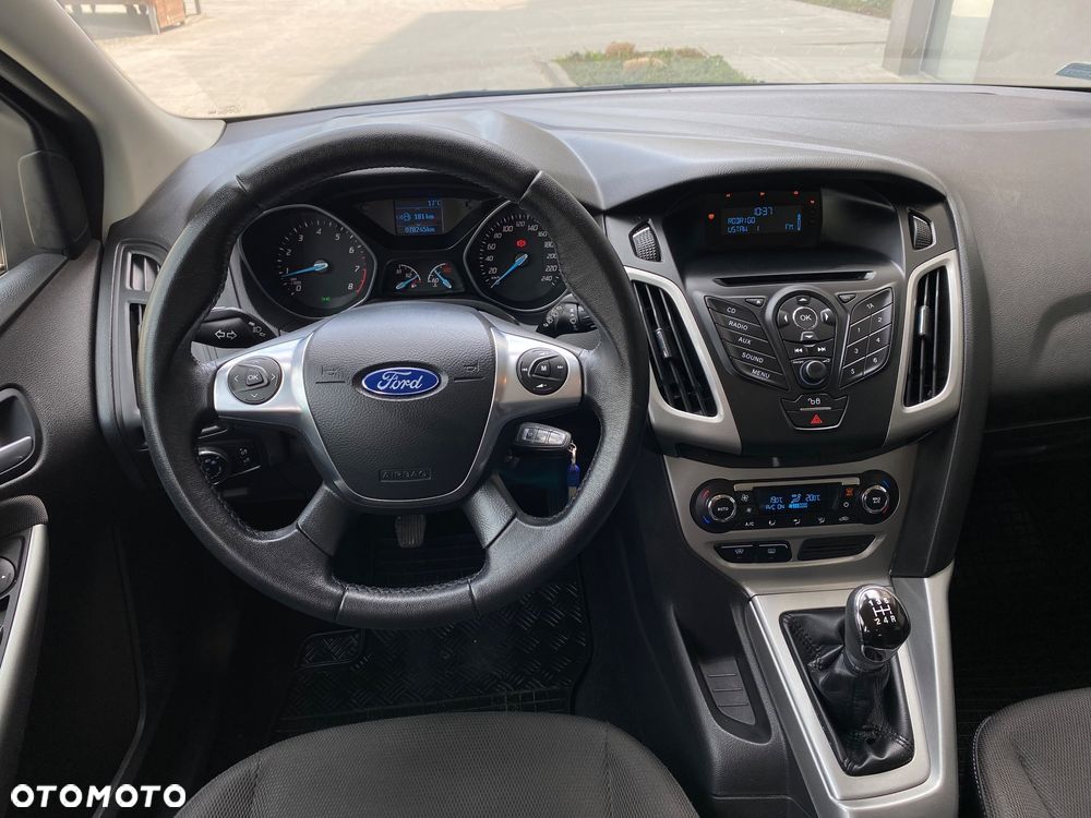 Ford Focus 1.6 Gold X (Trend) - 6