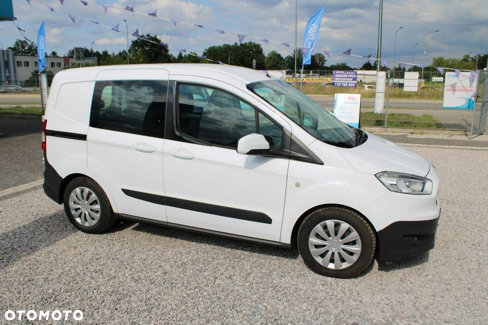 Ford Transit Courier - 5