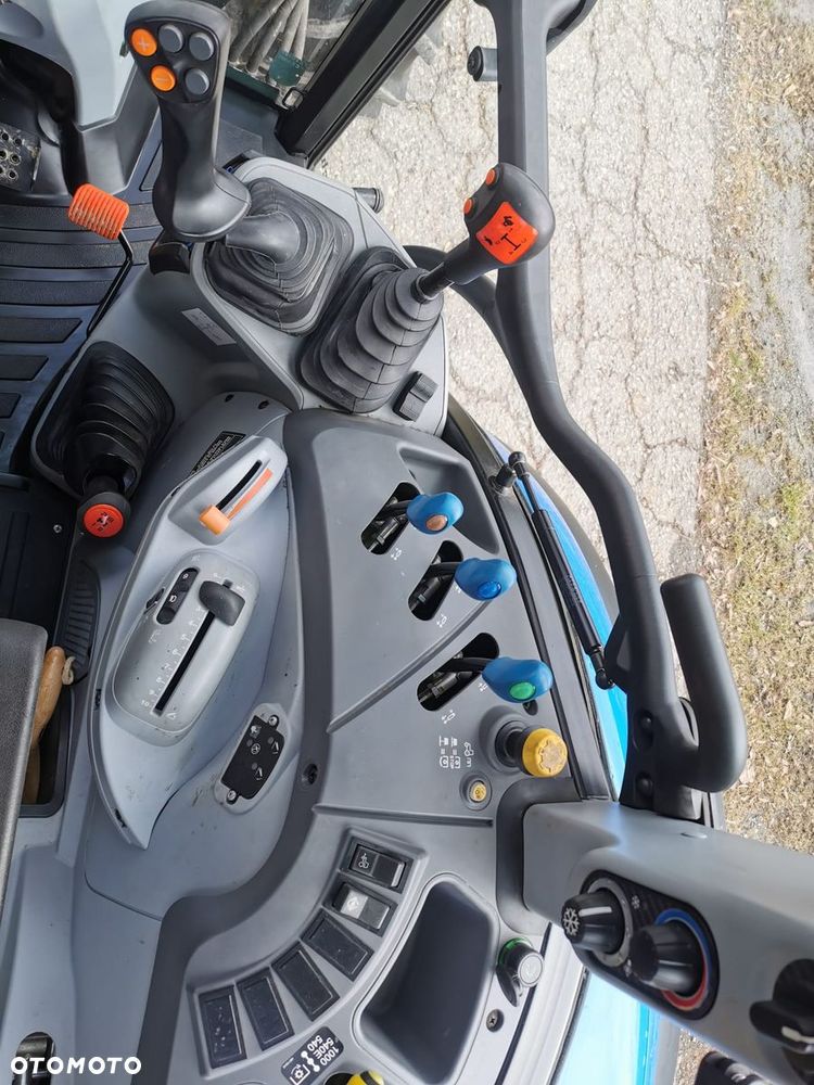 New Holland T 5.85 , ROK 2021 /FPT bez AdBlue - 16