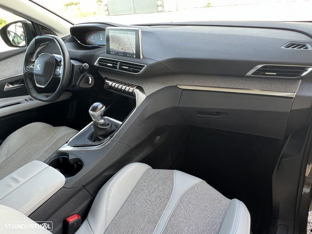 Peugeot 3008 1.5 BlueHDi Allure Baixo Consumo - 21