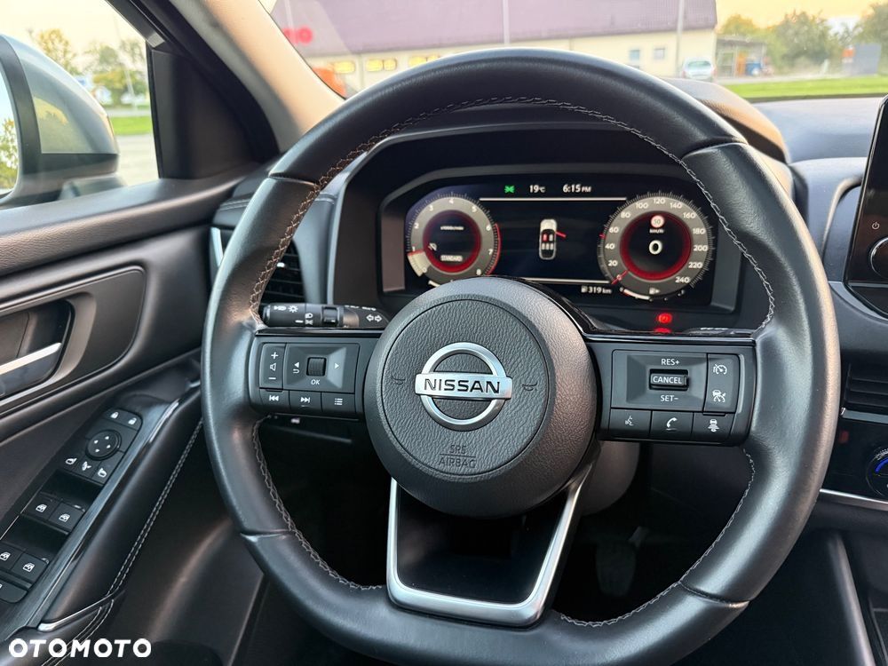 Nissan Qashqai - 16