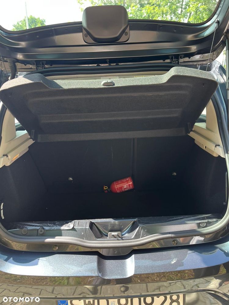 Dacia Sandero - 9